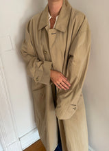 Load image into Gallery viewer, vintage sanyo x barneys ny trench coat
