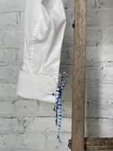 Load image into Gallery viewer, annette cropped button down
