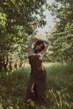 Load image into Gallery viewer, look 4 - pants as a dress
