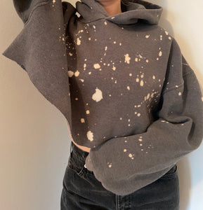 addie cropped sweatshirt