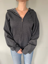Load image into Gallery viewer, embroidered sweatshirt
