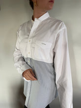 Load image into Gallery viewer, the two-tone everyday shirt
