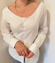 Load image into Gallery viewer, the elizabeth button down
