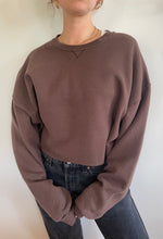 Load image into Gallery viewer, addie cropped sweatshirt
