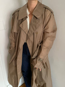 vintage totes trench coat